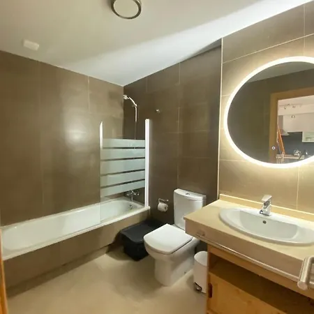 Cozy 1 Bedroom With Sea View Lejlighed